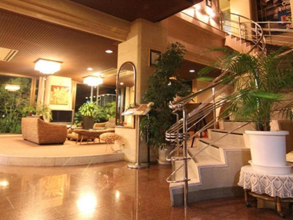 Miyakonojo Sun Plaza Hotel Dış mekan fotoğraf